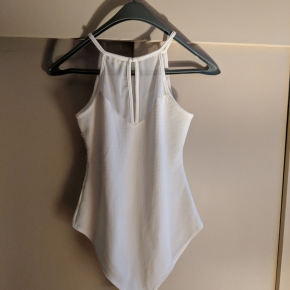 Tank - Picture 4 of 4